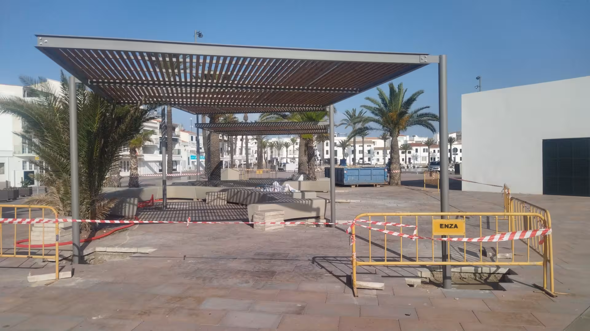 El puerto de Fornells contará con una nueva zona de sombra