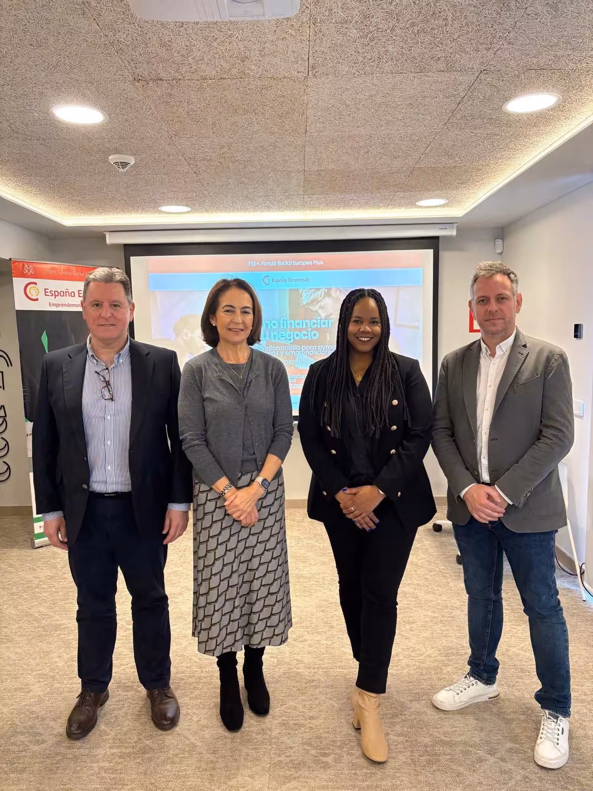 Empresas y autónomos de Menorca descubren nuevas vías de financiación en una jornada de la Cámara de Comercio