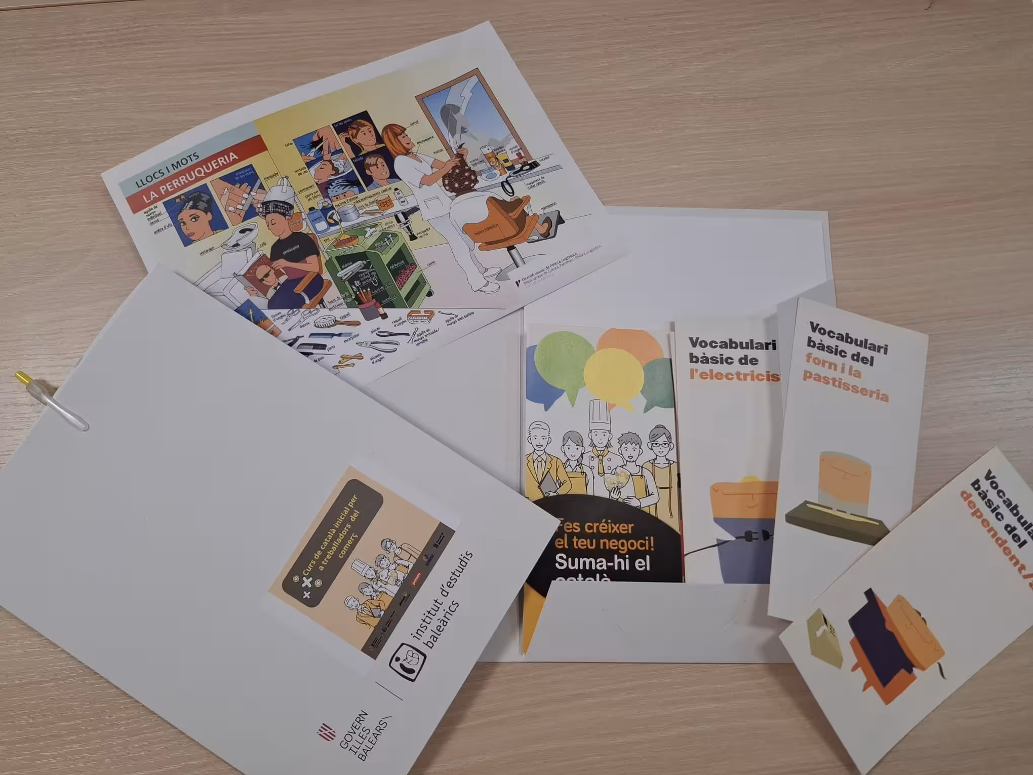 El IEB impulsa en Menorca un curso de catalán para el comercio