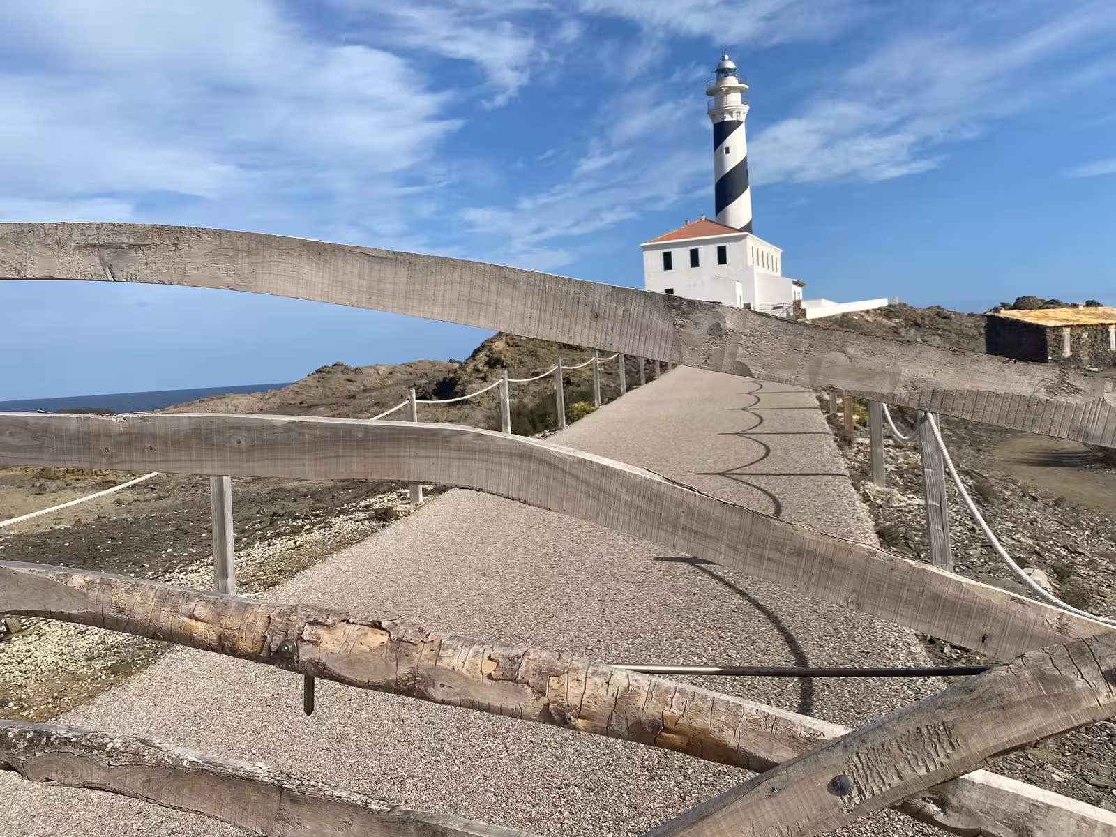 Tiempo en Menorca: sol y más de 20 grados este domingo, pero el puente de mayo podría traer lluvias