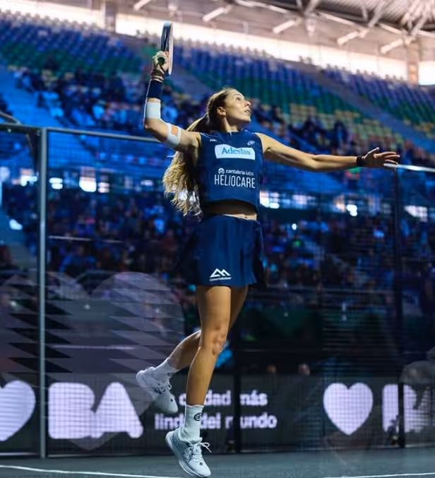 Gemma Triay y Delfi Brea  pasan a semifinales de Buenos Aires sin jugar