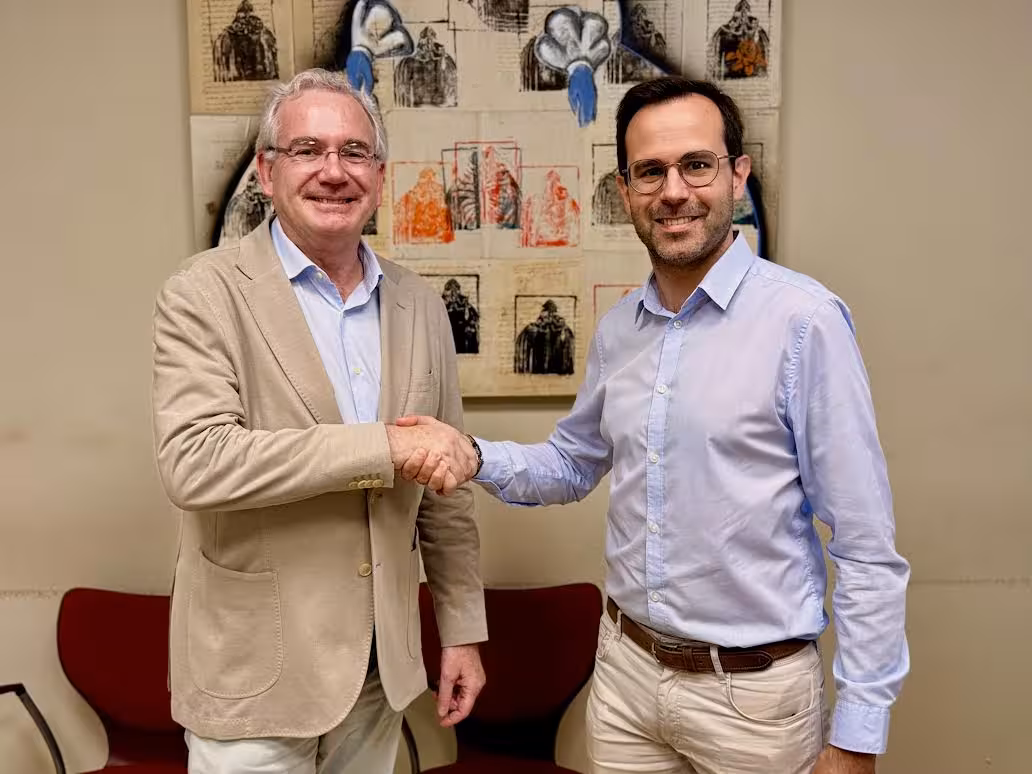 Maó formaliza la compra del solar de Catisa para construir un centenar de viviendas protegidas