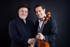 Adolfo Gutiérrez Arenas y Josu de Solaun llevan ‘Parisien’ al Claustre del Seminari