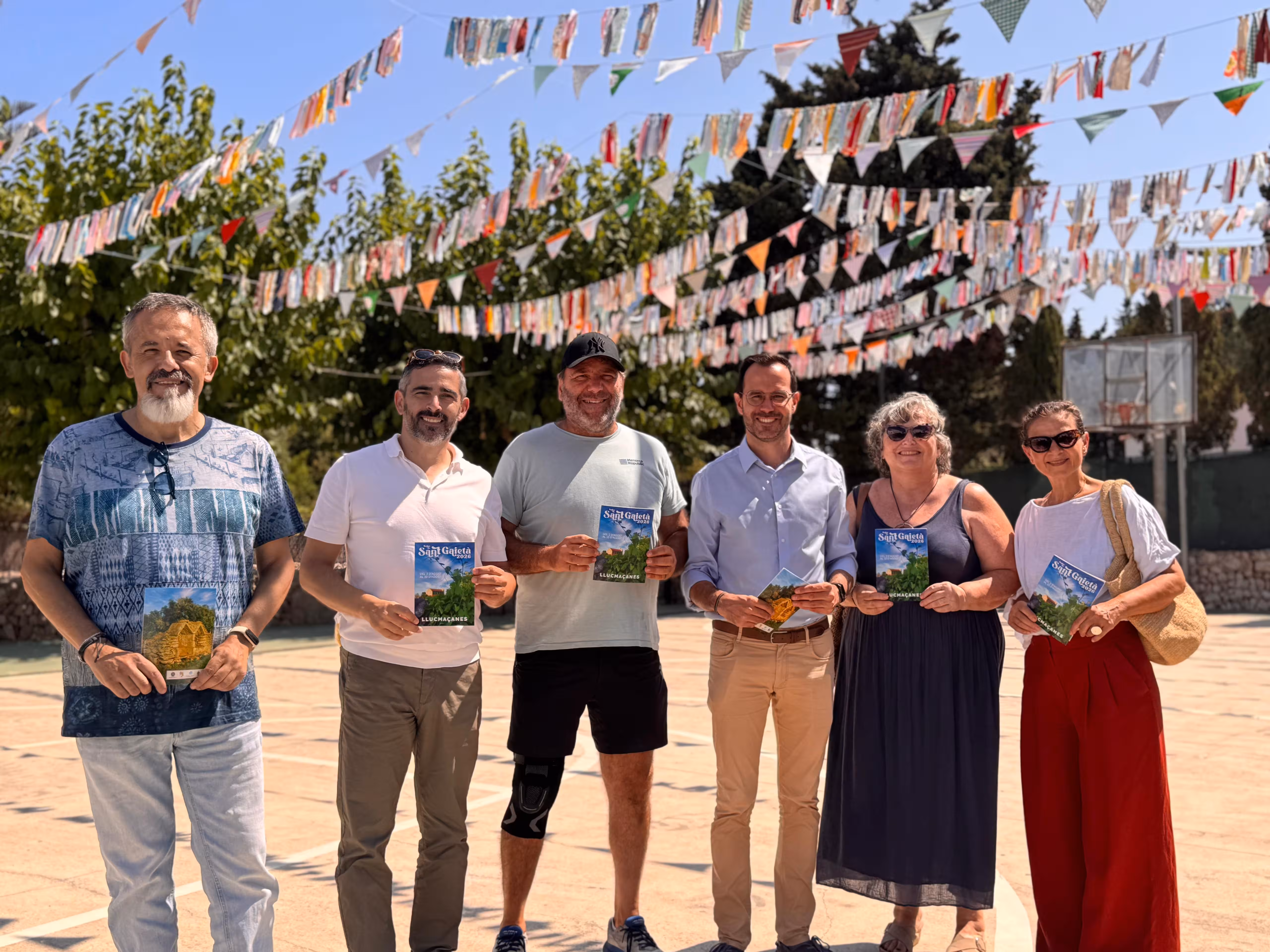 El Ayuntamiento de Maó presenta el programa de las Fiestas de Sant Gaietà 2026 en Llucmaçanes