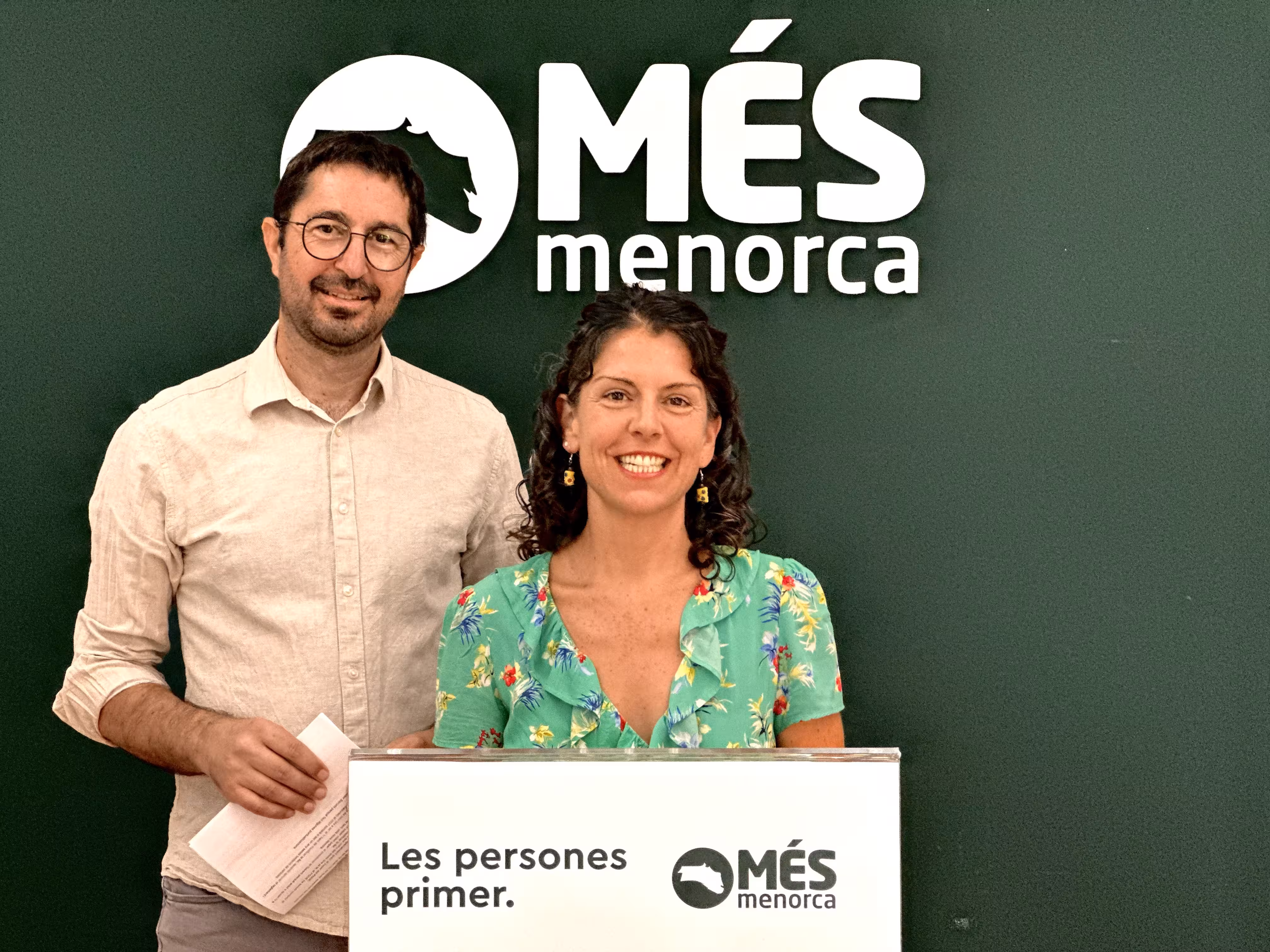 Més per Menorca acusa al PP de usar la reforma de la Ley de Reserva de Biosfera como "excusa" para no limitar los vehículos en 2027