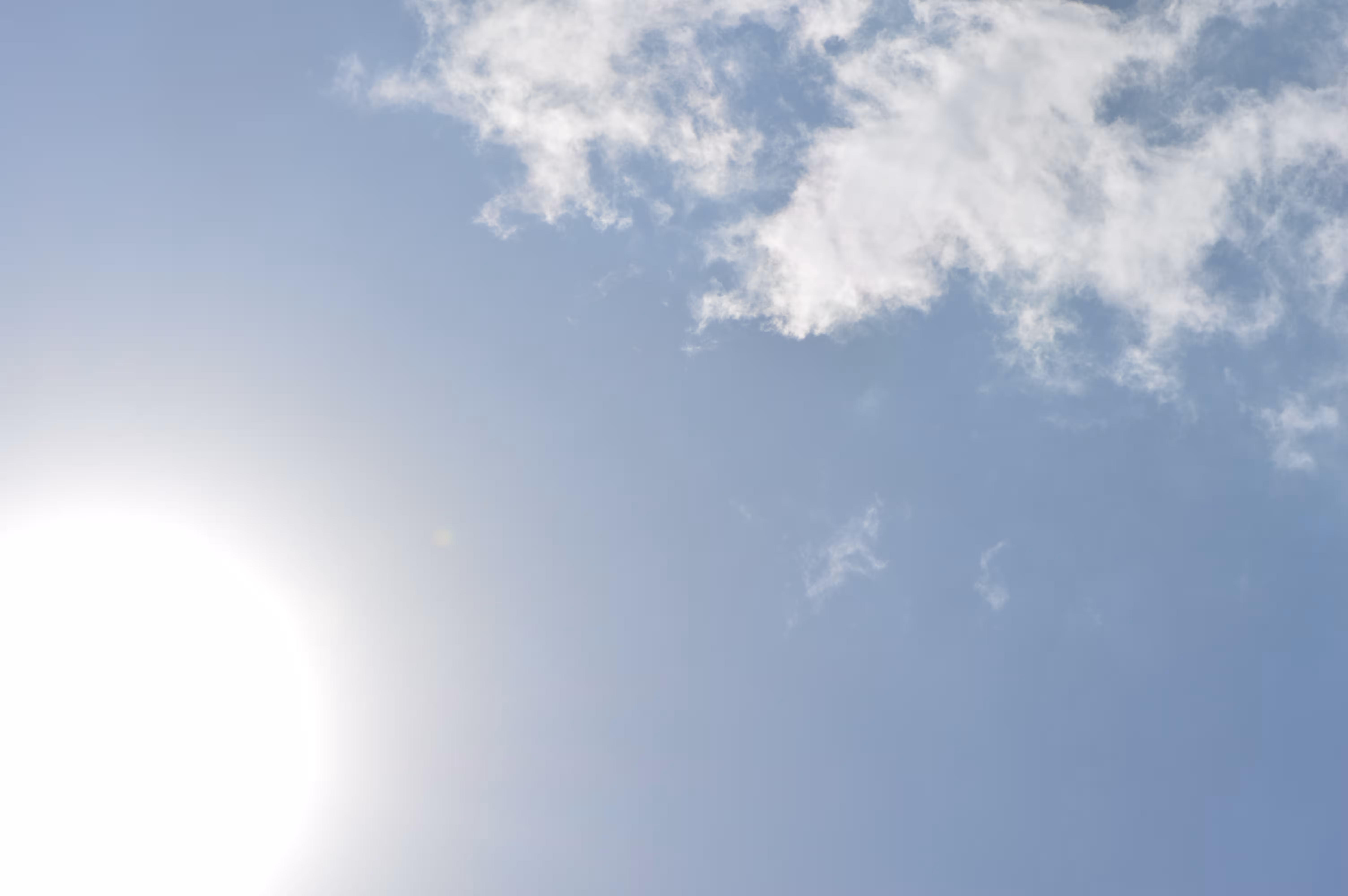 El Día de Gràcia esquiva el mal tiempo: sol y calor antes de un miércoles con lluvias y tormentas