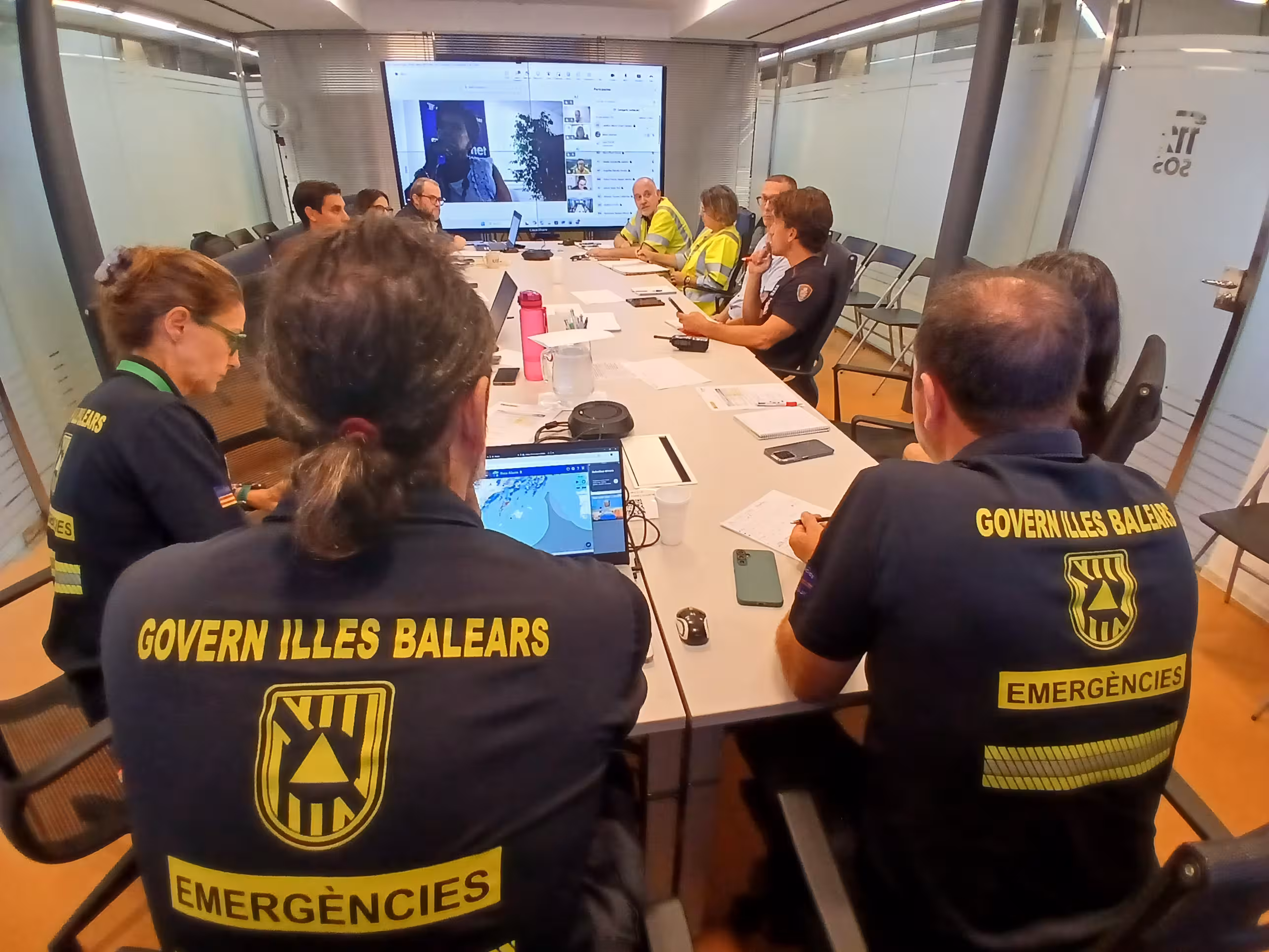 Emergencias pide "precaución y prudencia" esta tarde ante la previsión de lluvias, tormentas y viento en Menorca