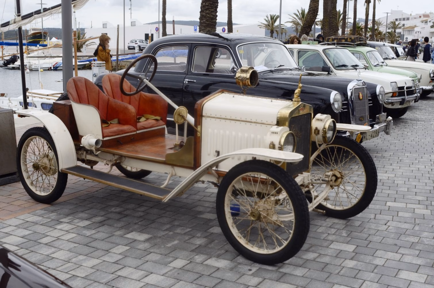 (Fotos) Nuestra historia automovilística se cita en Fornells