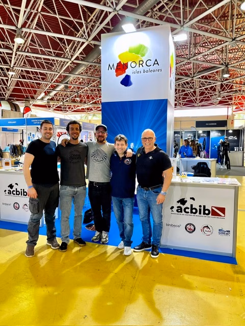 El fondo marino de Menorca se promociona en Europa