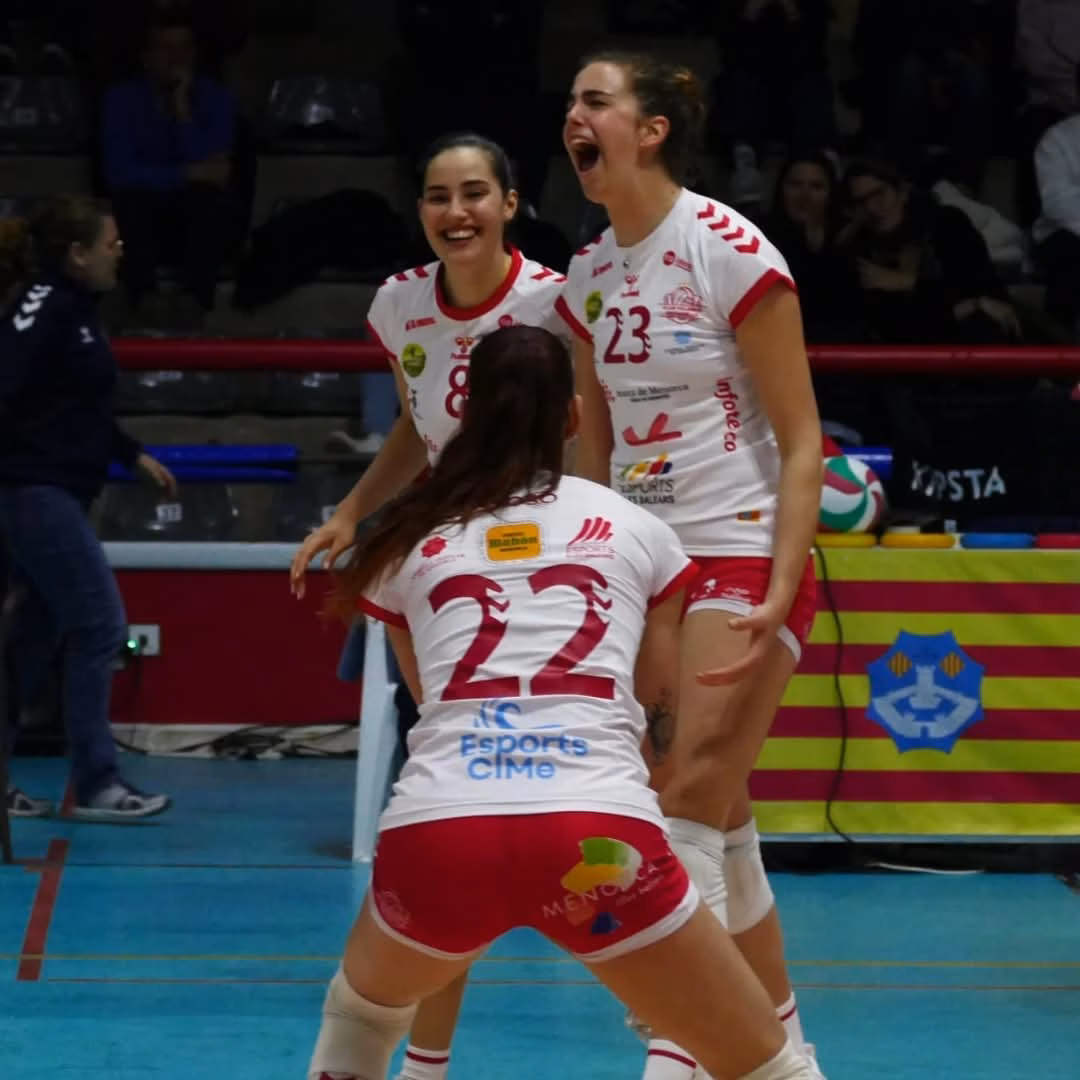 A las semifinales por la vía rápida