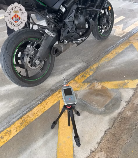 La Policía Local de Ciutadella intensifica los controles contra el ruido de motos y ciclomotores