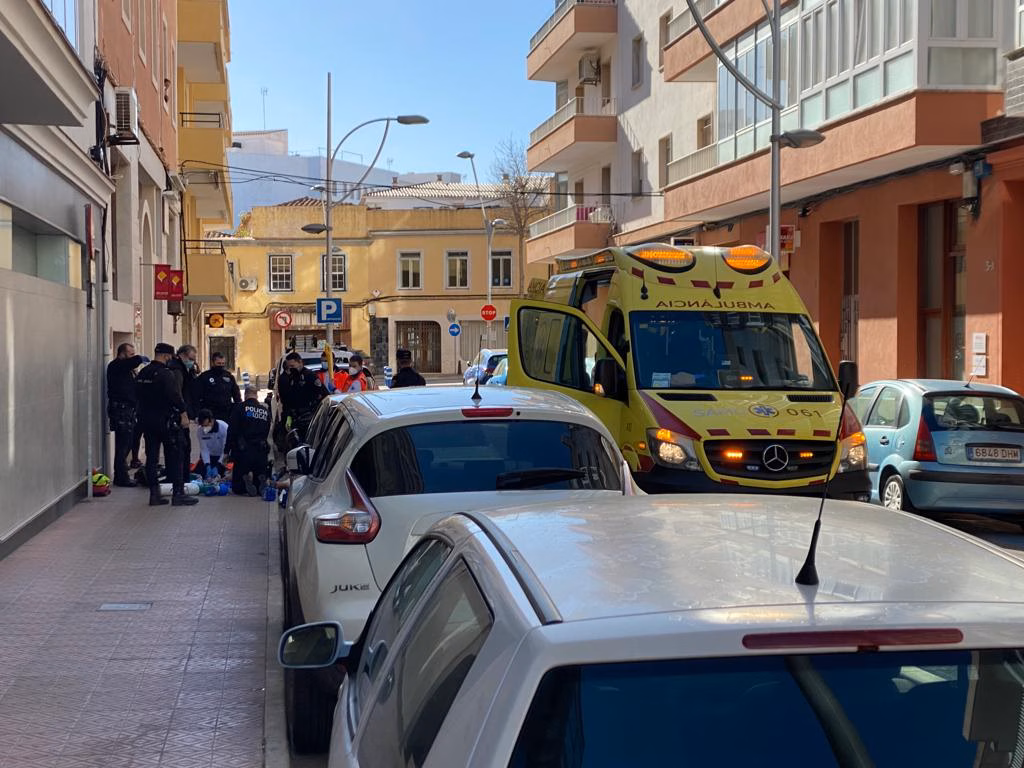 Pronóstico grave del conductor que ha sufrido un infarto en Maó