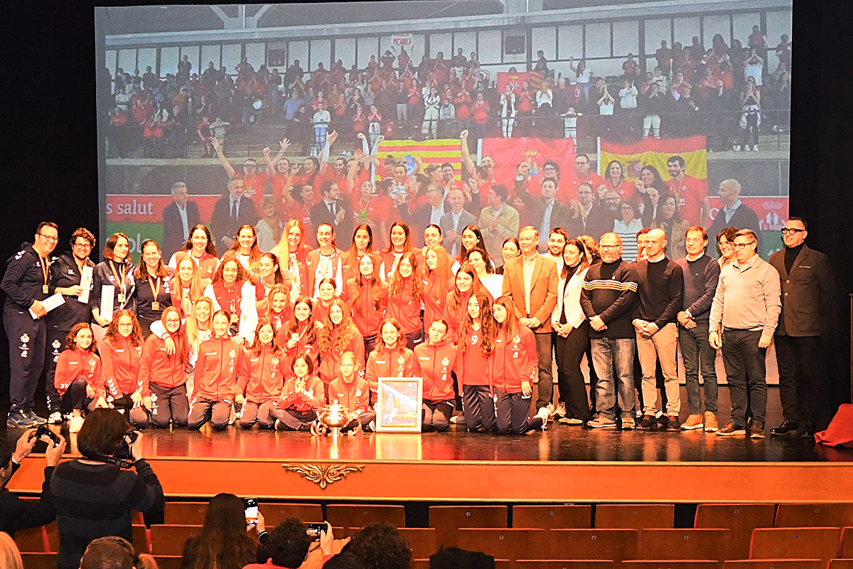 (Fotos) Tributo a las campeonas