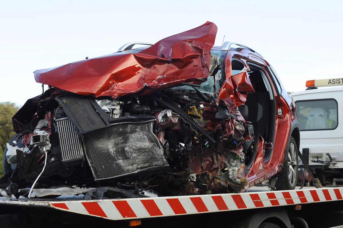 (Vídeo y fotos) Así quedó el coche tras el accidente mortal