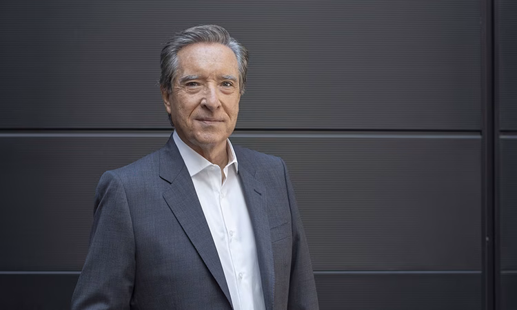 Se'n va un gal.làctic