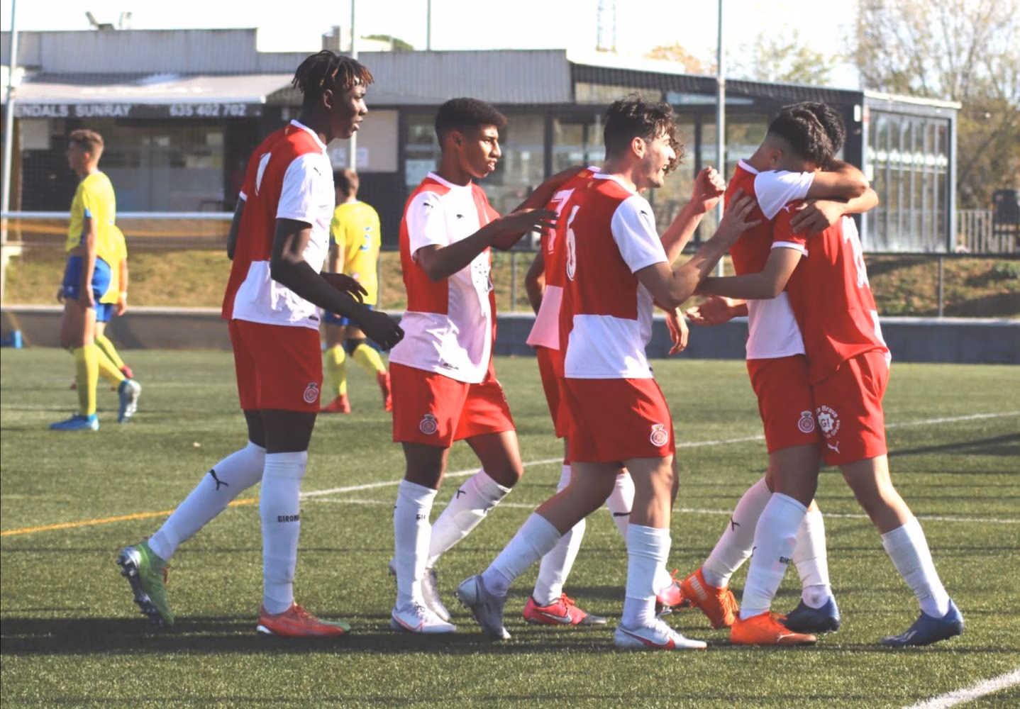 (Fotos) El Atlético Villacarlos cae goleado en Girona