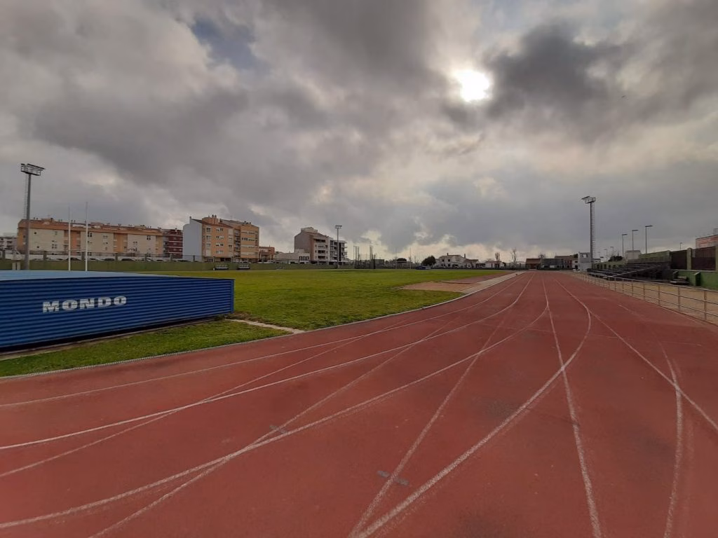 Maó amplía el uso de las instalaciones deportivas municipales