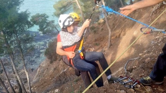 Rescatan a una pareja de excursionistas atrapados en la zona de Na Clara