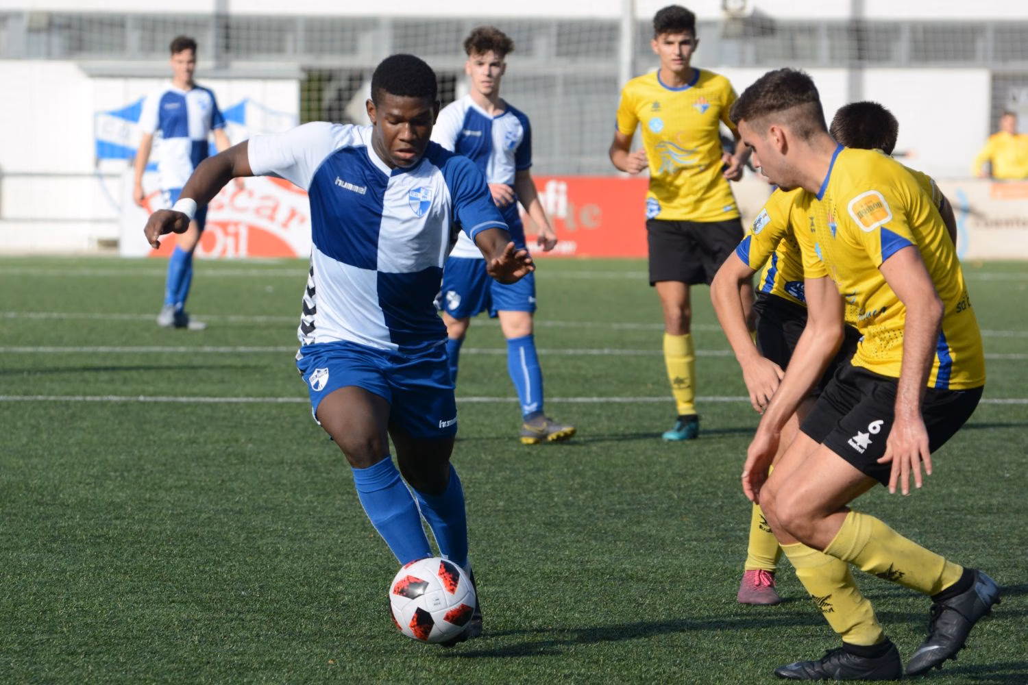 (Fotos) El Ebro golea al Atlético Villacarlos