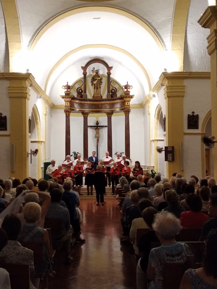 (Fotos) La emoción de los coros en Sant Cristòfol