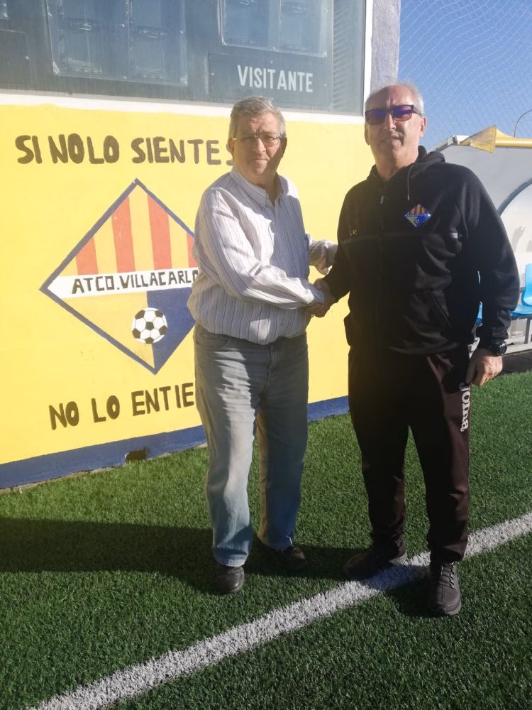 Lluís Vidal renueva con el Atlético Villacarlos
