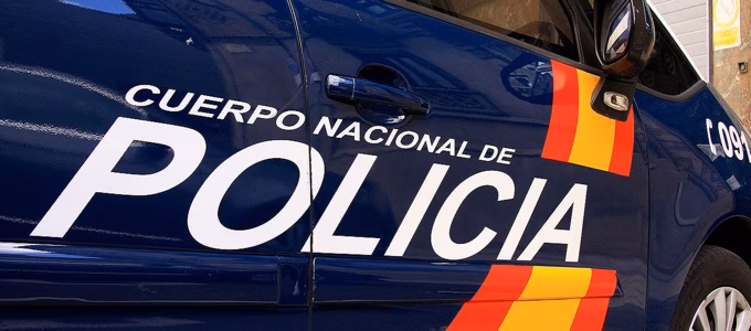 Detenido "in fraganti" el ladrón de un vehículo en Ciutadella