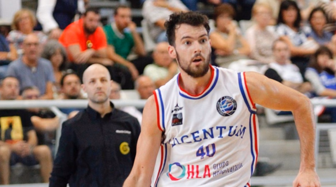 Adrián Méndez: experiencia y puntos para el Hestia Menorca