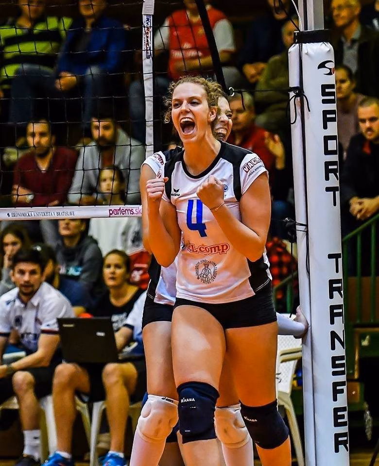 El Avarca ficha a la central internacional austríaca Sabrina Müller