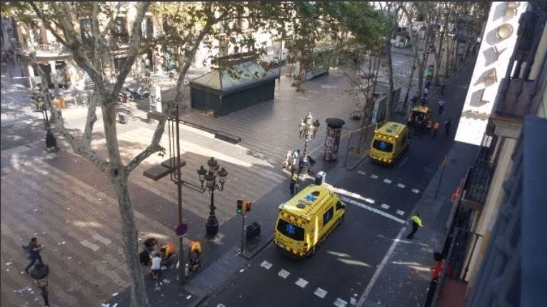 (AVANCE) Atropello masivo en Barcelona