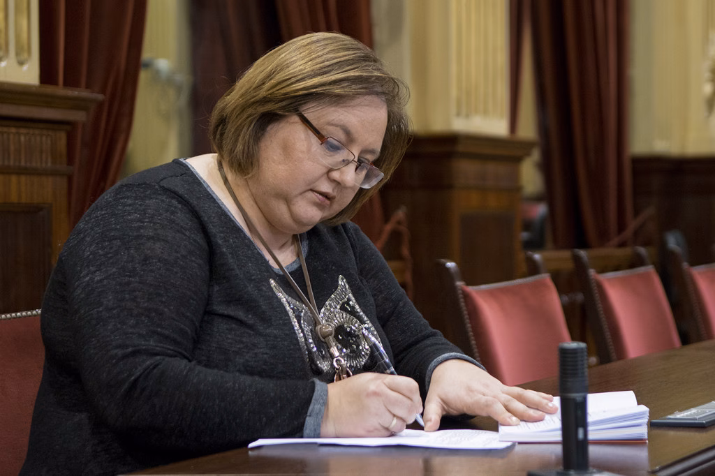 Podemos estudia denunciar a la diputada de Menorca Montse Seijas