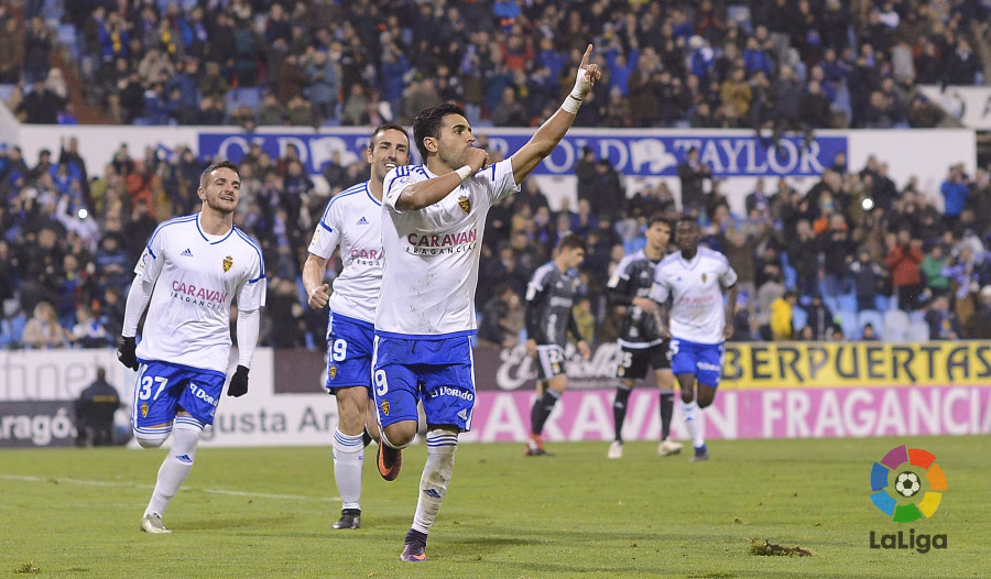 (La foto) Xiscu Martínez, titular en el triunfo del Zaragoza