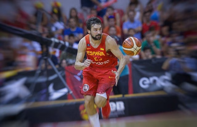 Llull guía a España en el último partido de preparación, en el que tritura a Costa de Marfil