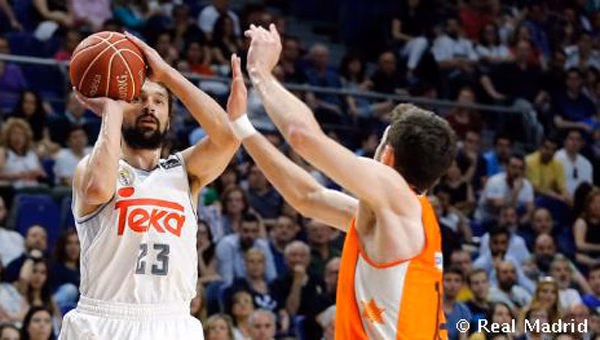 Lull y el Real Madrid doblegan al Valencia Básquet