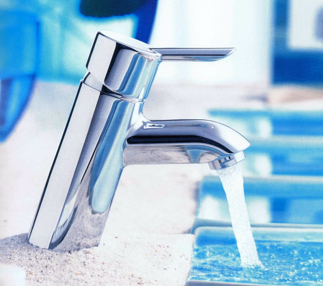 Agua que no has de beber...