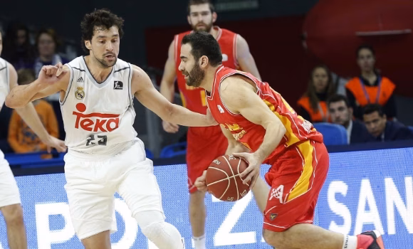(Vídeo) Llull no logra evitar el gazapo del Madrid en Murcia