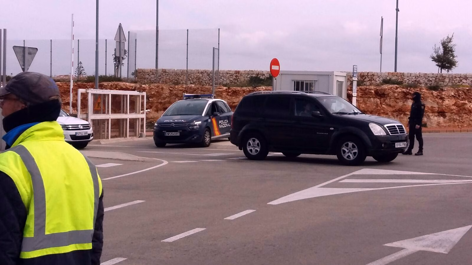 ¿Control rutinario o aumento de la seguridad en el Puerto de Ciutadella?