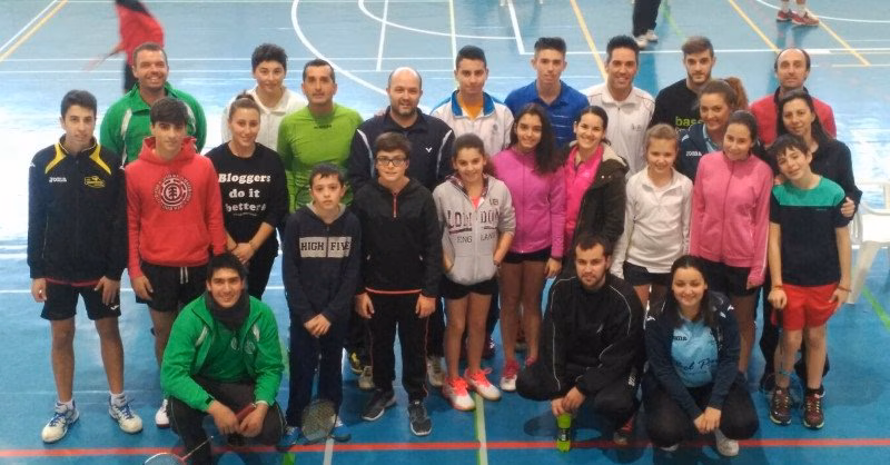 Menorca se cuelga dos oros en el campeonato de Balears de bádminton