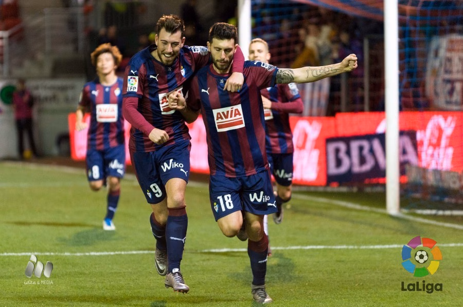 Sergi Enrich cierra la primera vuelta con el Eibar en plazas europeas