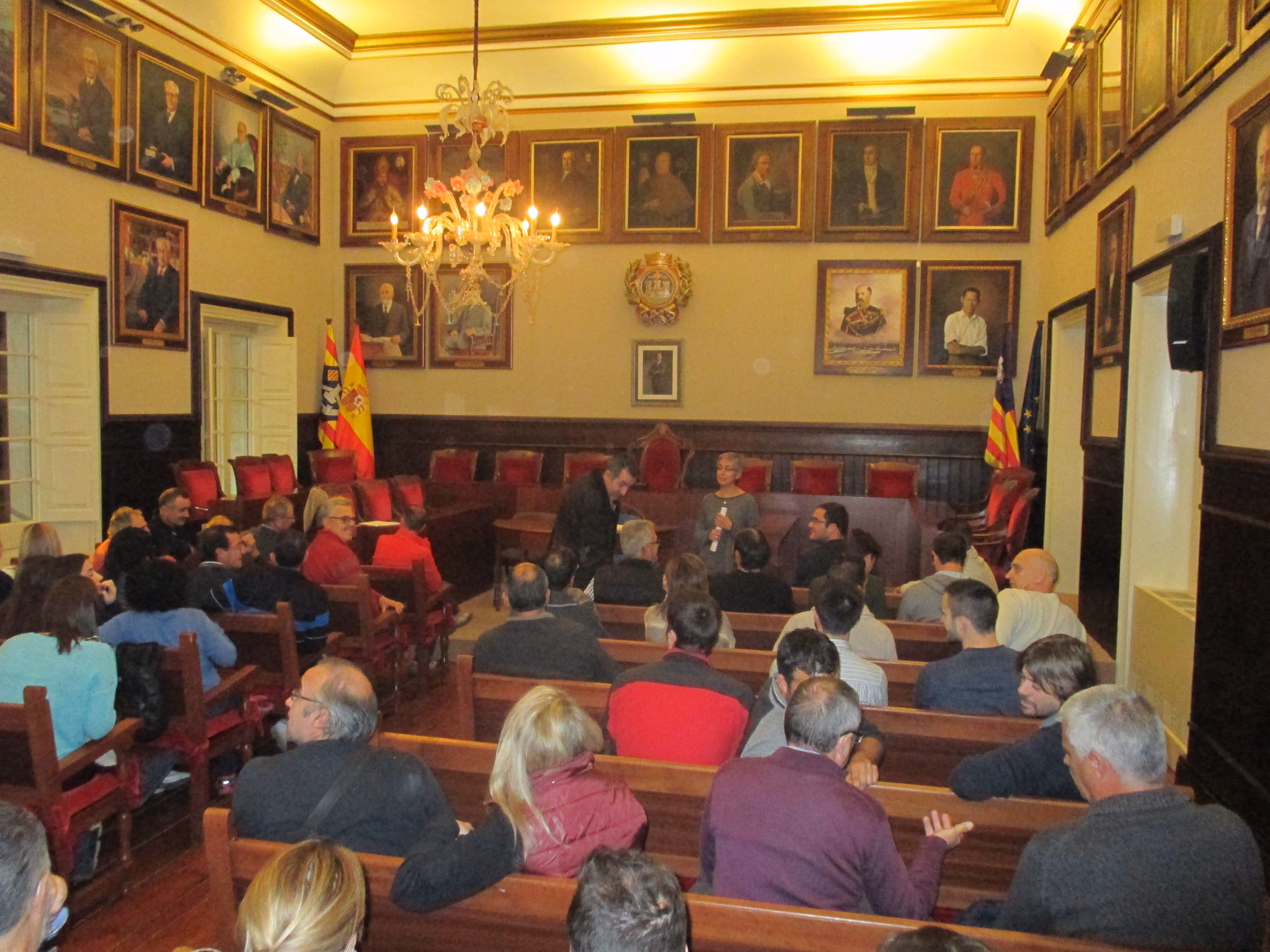 Maó empieza a preparar las fiestas de Gràcia