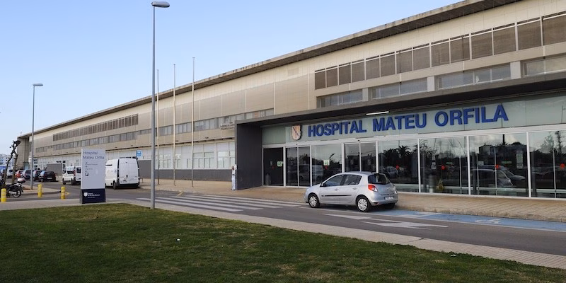 Herido un niño de 6 años tras precipitarse desde un primer piso