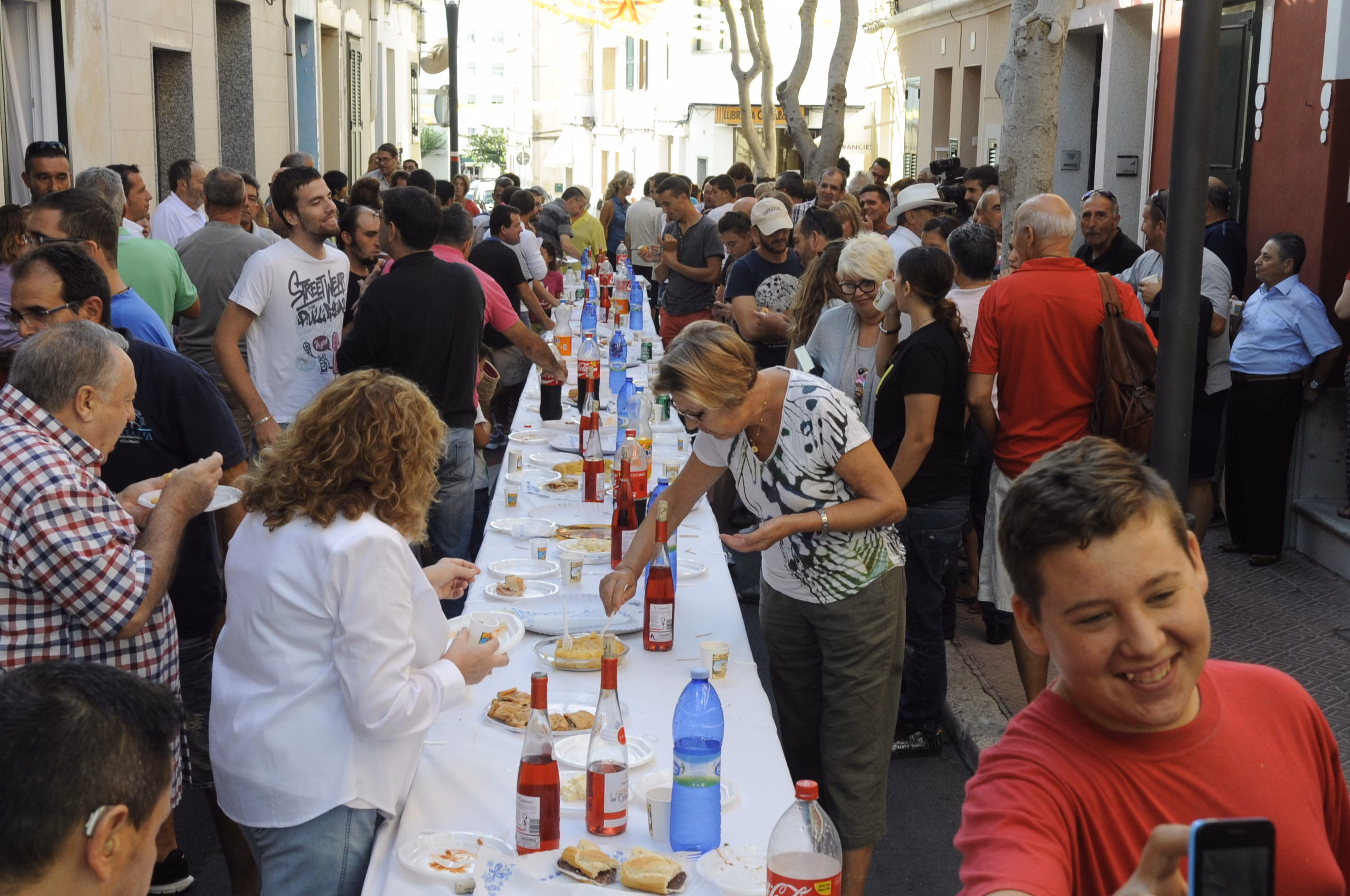 Maó espera a manteles la salida del 'fabioler'