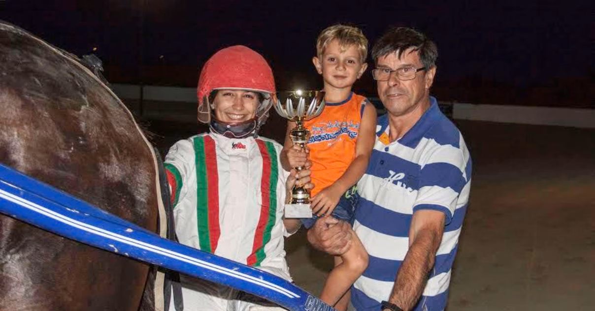 Gran jornada en el hipódromo de Maó con motivo de las fiestas de Gracia