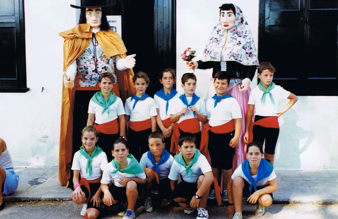 La Colla de Geganters de Llucmaçanes celebra sus primeros 25 años