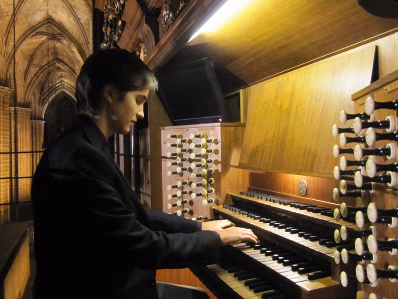 Diez conciertos para una historia de la música de órgano