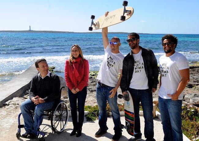 Charlas, modelos, surf, música y fiesta en el One Punta Prima Day 2015