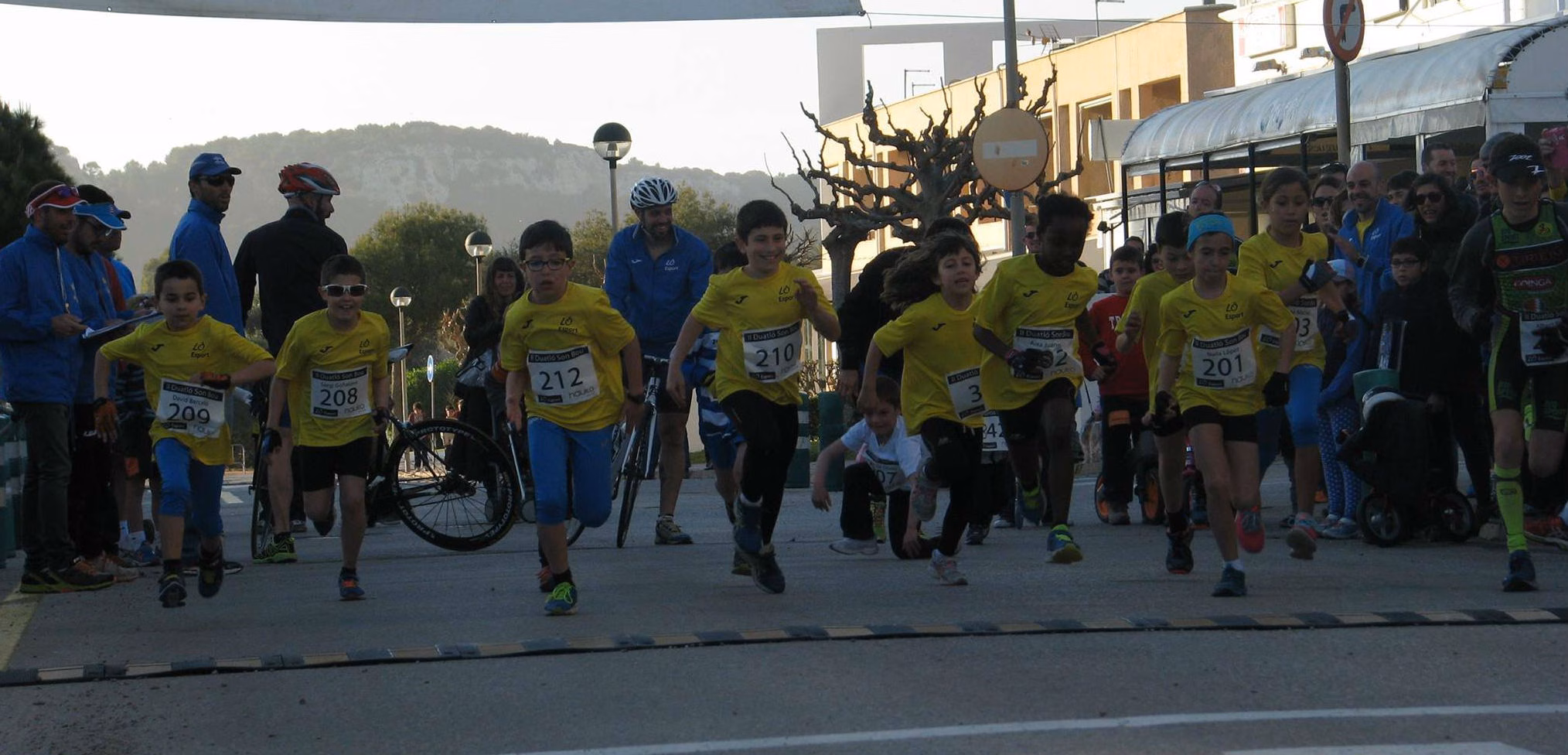 Lô Esport anuncia la creación de una sección de triatlón para niños