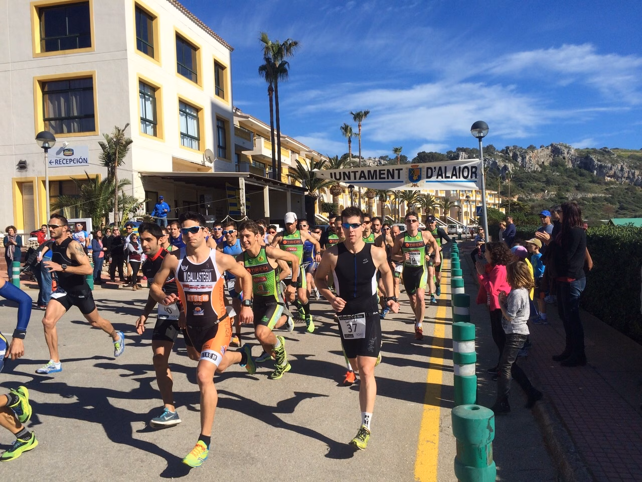 Paco Arnau y Julia Rita se imponen en la "Duatló Popular de Son Bou"