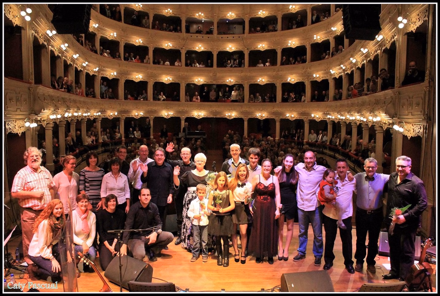 Joana Pons y sus guitarras repiten concierto especial