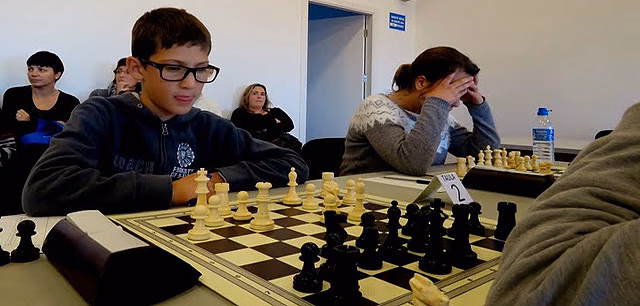 Guillem Bagur se adjudica el campeonato de Menorca de ajedrez en iniciación