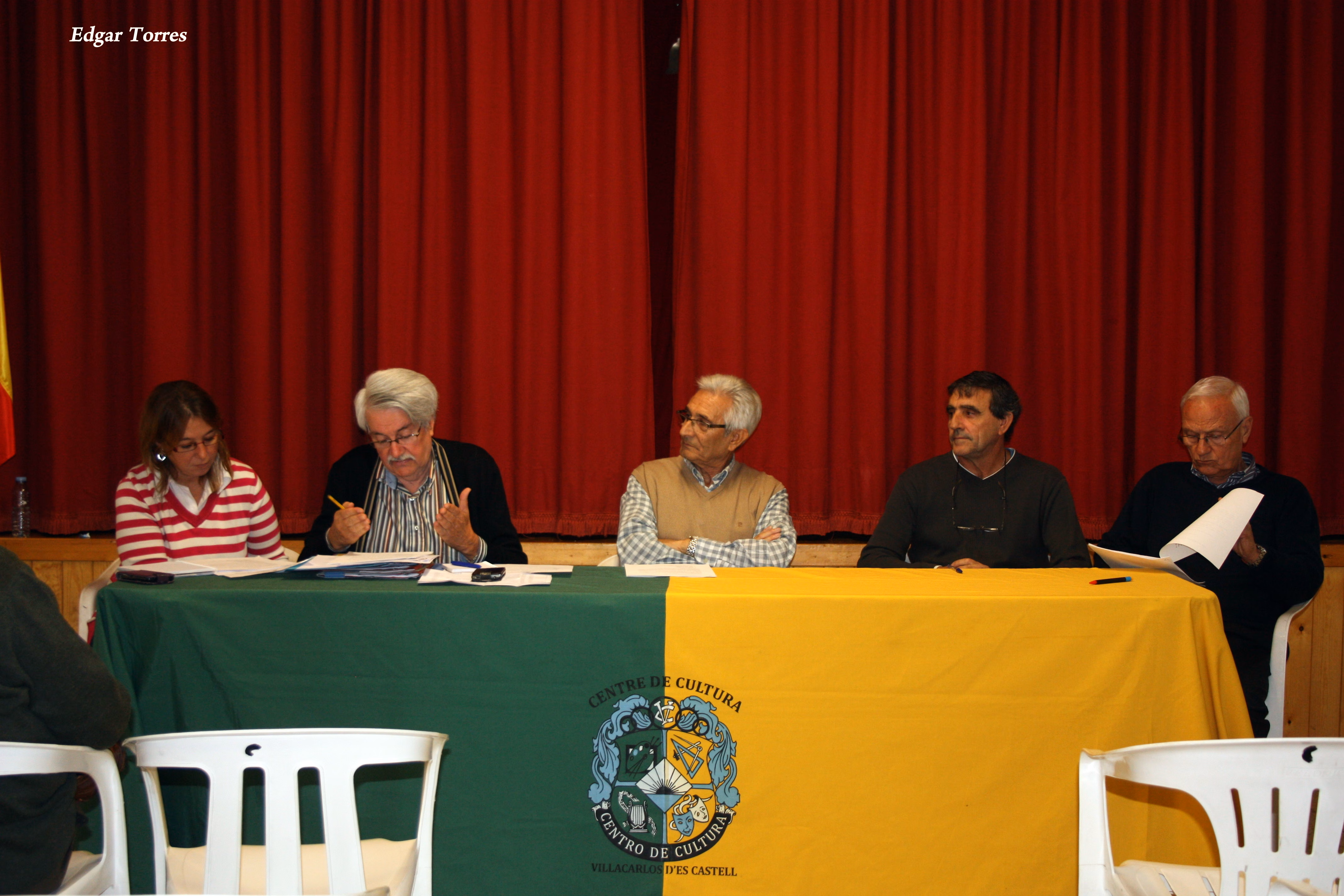 Vicente Torres asume la presidencia del Centro de Cultura de Es Castell